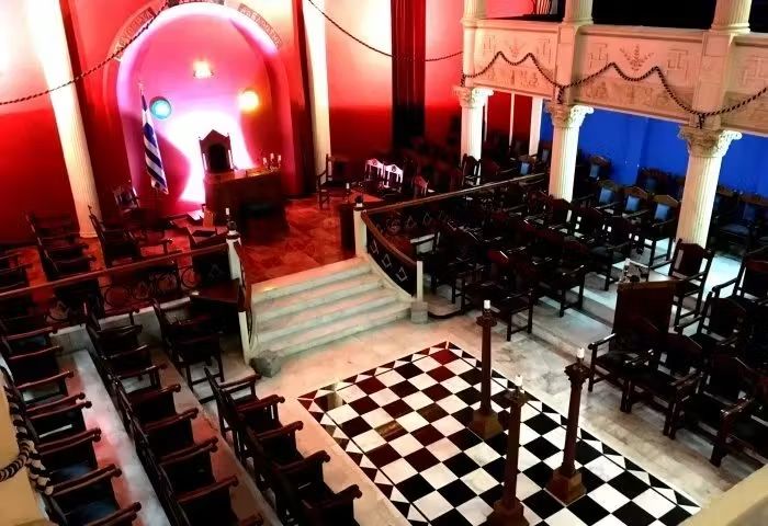 ΜΩΣΑΪΚΟΝ ΔΑΠΕΔΟΝ